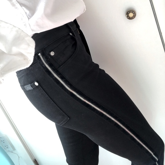 7 For All Mankind Zipper Black Coated Denim - Picture 6 of 12